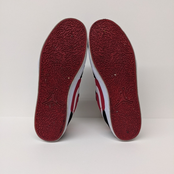 Air Jordan 1 bred - Picture 5 of 7